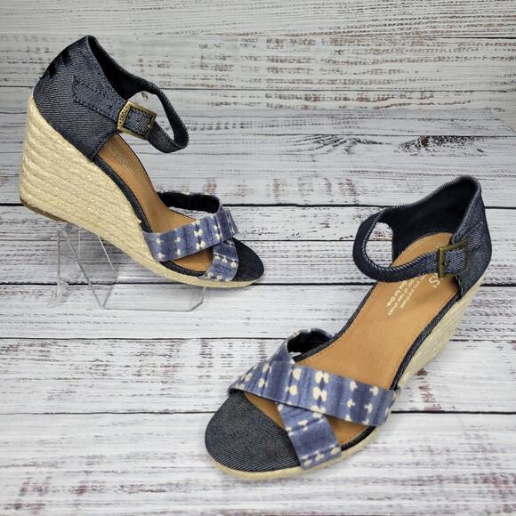 TOMS Open Toe Wedge Heel Espadrille Sandals Denim Blue and Tie Dye | 7.5 - Picture 3 of 9
